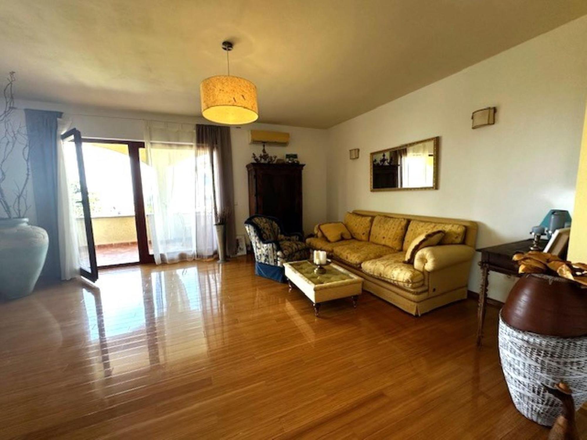 Branko Appartement Mugeba